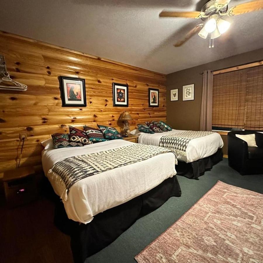 Muskie Bay Resort Nestor Falls Esterno foto